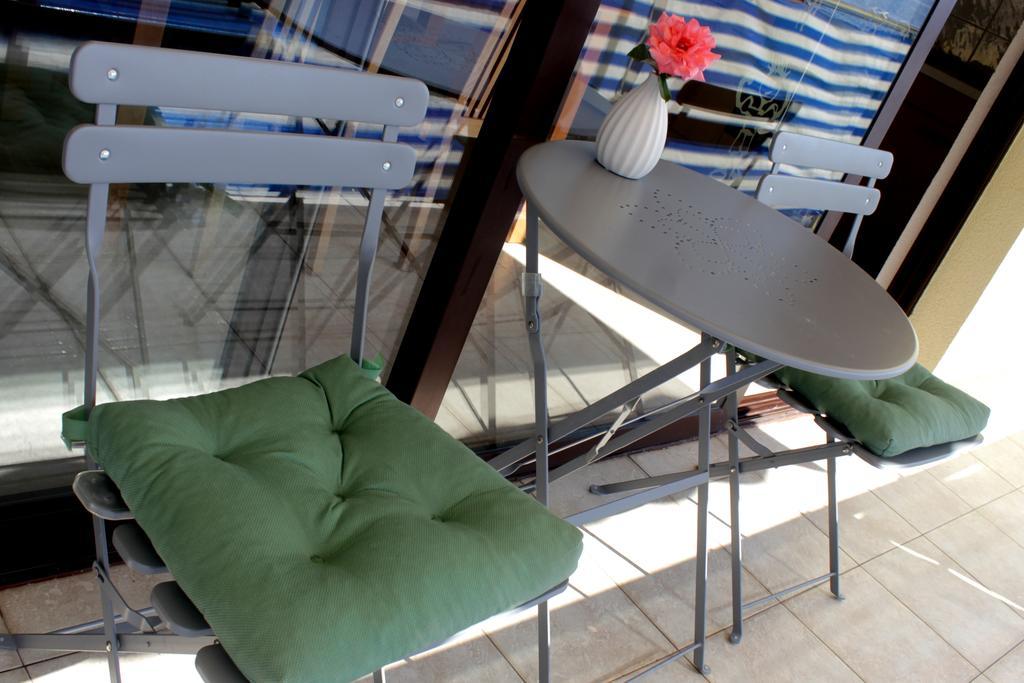 Apartments Knezak Mali Iz Room photo